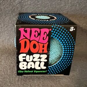 Needoh fuzz ball blue new
